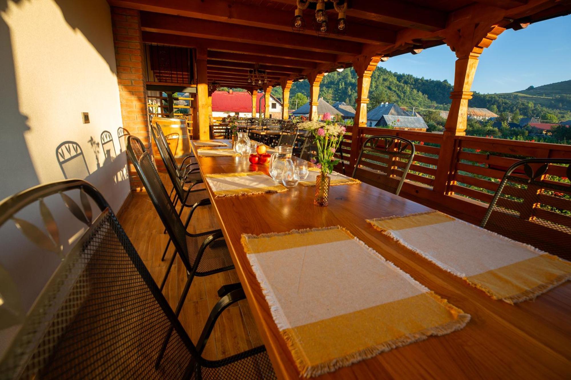 Bed and Breakfast Dor De Maramu' Ieud Esterno foto