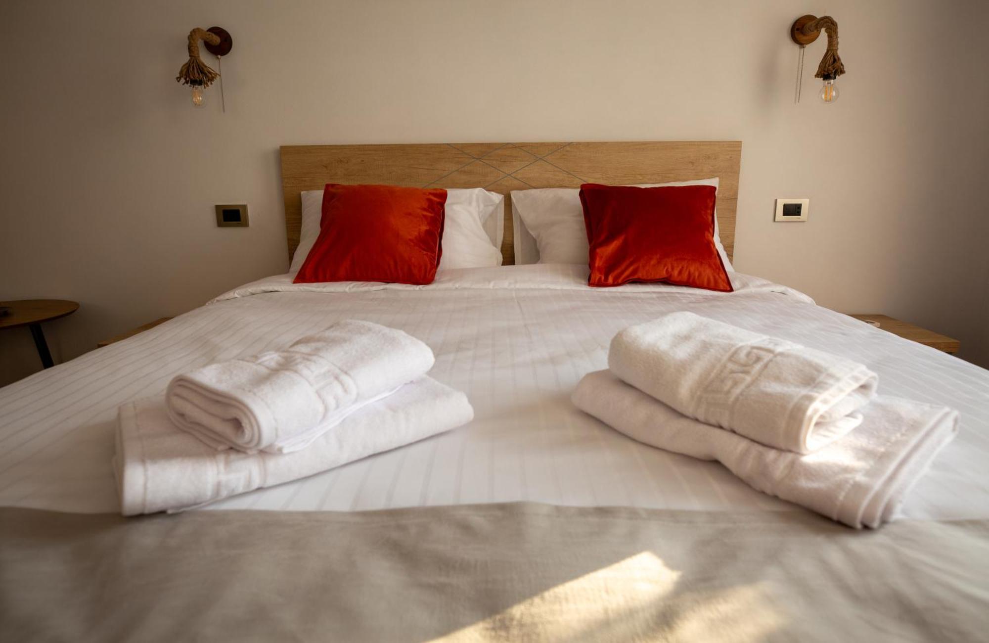 Bed and Breakfast Dor De Maramu' Ieud Esterno foto